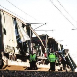丹麥跨海大橋火車相撞數人喪生，已初步查明事故原因