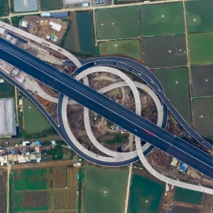 南沙大橋（虎門二橋）正式建成通車