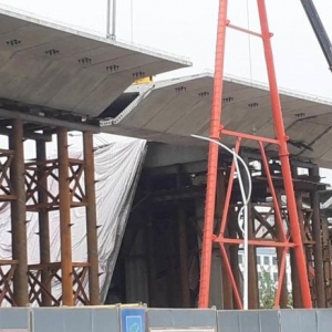 鄭州一在建高架橋箱梁垮塌 原計劃6天后就要通車
