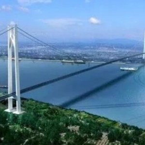國內第一、世界第二大懸索橋！中交中標南京仙新路過江通道跨長江大橋 ... ...