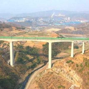 開(kāi)通近3年 中老鐵路167座隧道接受全面“健康檢查”